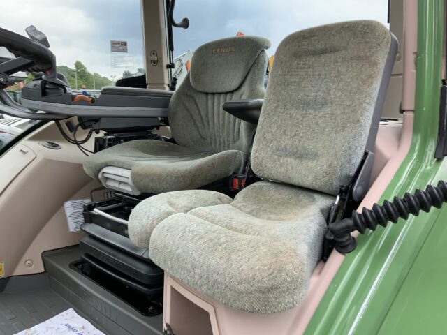 Fendt 720 Profi Plus Tractor (ST23132)