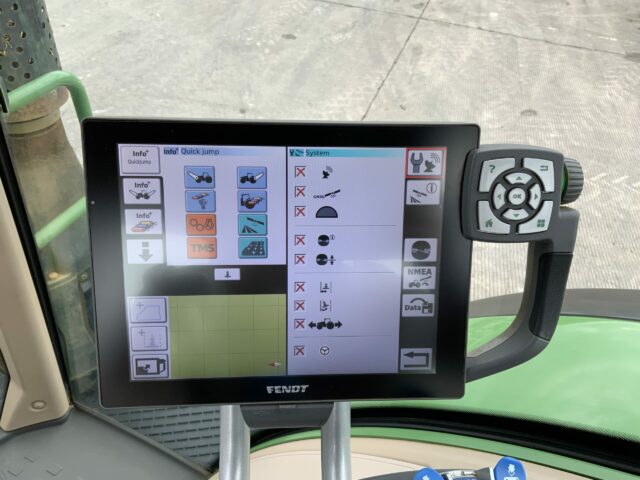 Fendt 720 Profi Plus Tractor (ST23132)