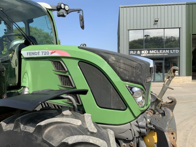Fendt 720 Profi Plus Tractor (ST22971)
