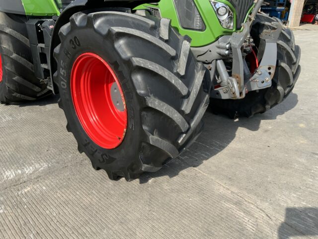 Fendt 724 Profi Plus Tractor (ST22008)