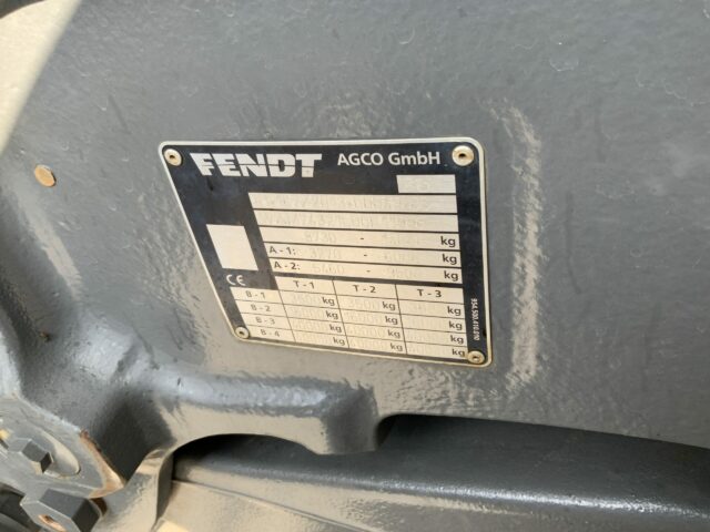 Fendt 724 Profi Plus Tractor (ST22008)