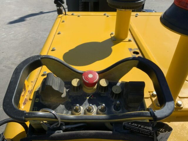Garbin Fiber Remote Control Wheel Excavator 450E (ST22898)