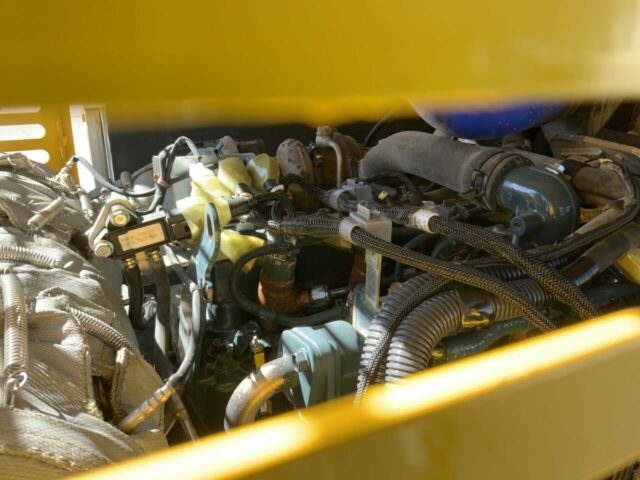 Garbin Fiber Remote Control Wheel Excavator 450E (ST22898)