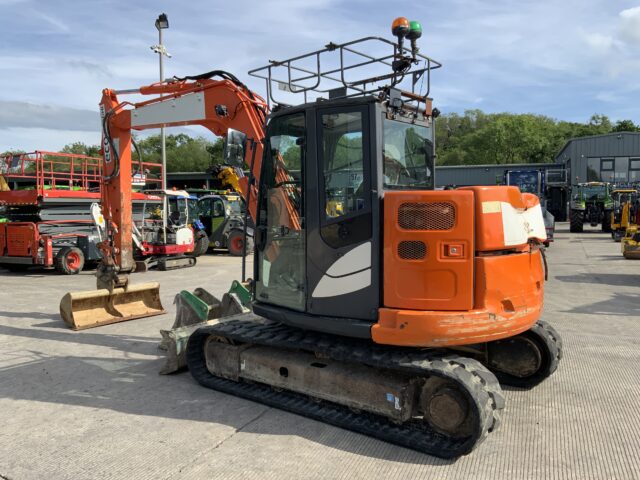 Hitachi ZX85USB-5A Digger (ST23385)