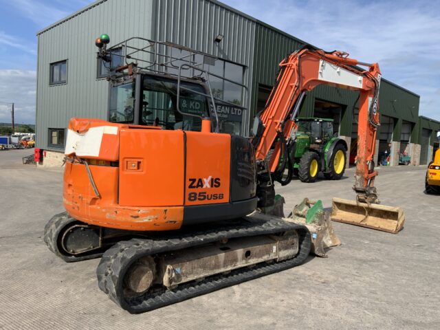 Hitachi ZX85USB-5A Digger (ST23385)