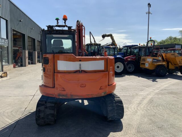 Hitachi Zaxis 85 USB - 5A Digger (ST23301)