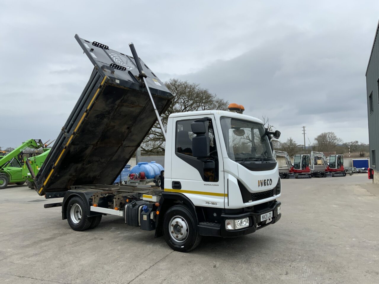 iveco-euro-cargo-75-160-drop-side-tipper-st22625-iveco-euro-cargo-75-160-drop-side-tipper-st22625-img-3636-1280x960