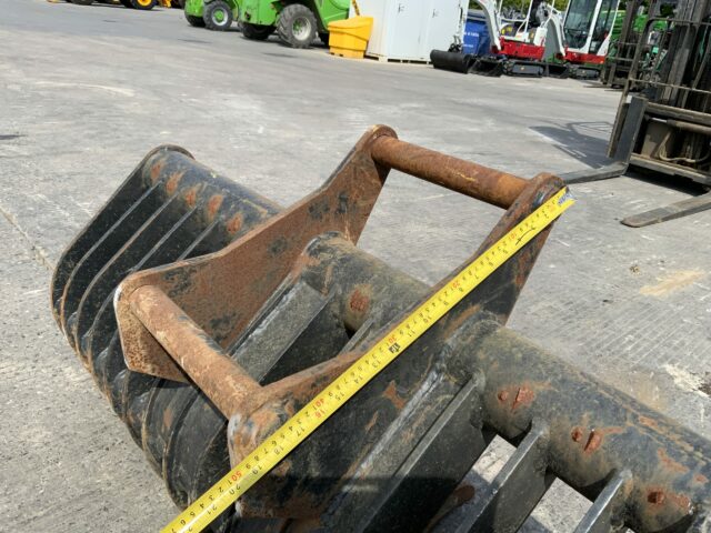 JB Equipment 5ft Grading Rake