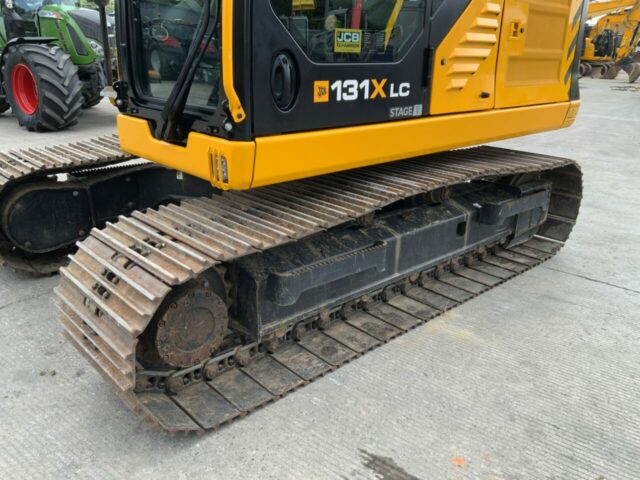 JCB 131X LC Digger (ST23102)
