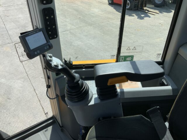 JCB 411AG Loading Shovel