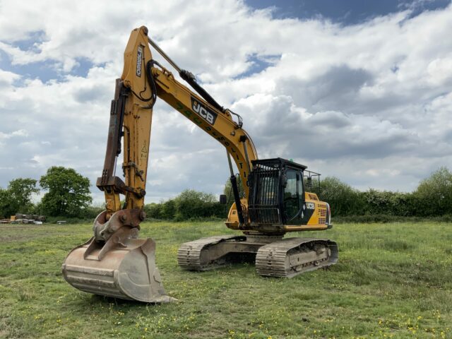 JCB JS260 XD Digger (ST22562)