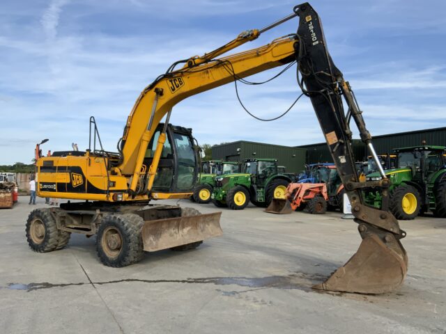 JCB JS130W Digger (ST23289)