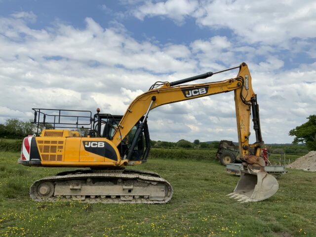 JCB JS260 XD Digger (ST22562)