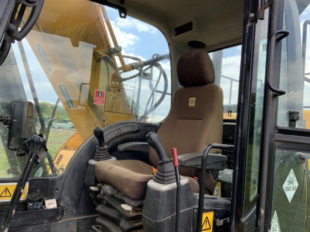JCB JS260 XD Digger (ST22562)