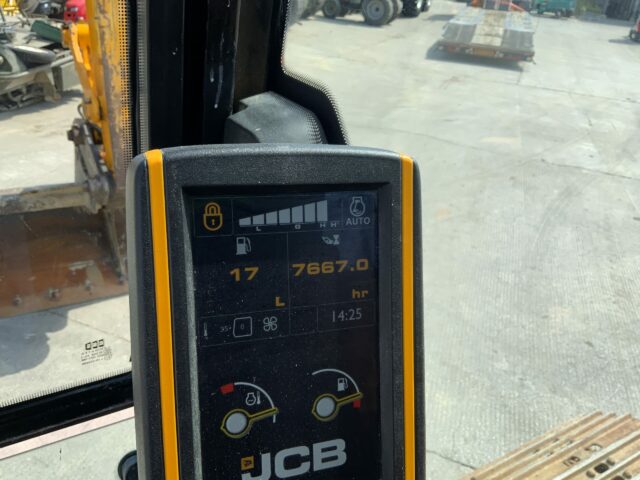 JCB JZ141 LC Digger (ST23136)