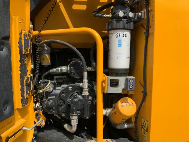 JCB JZ141LC Digger (ST23188)