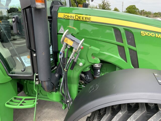 John Deere 5100M Tractor (ST23047)