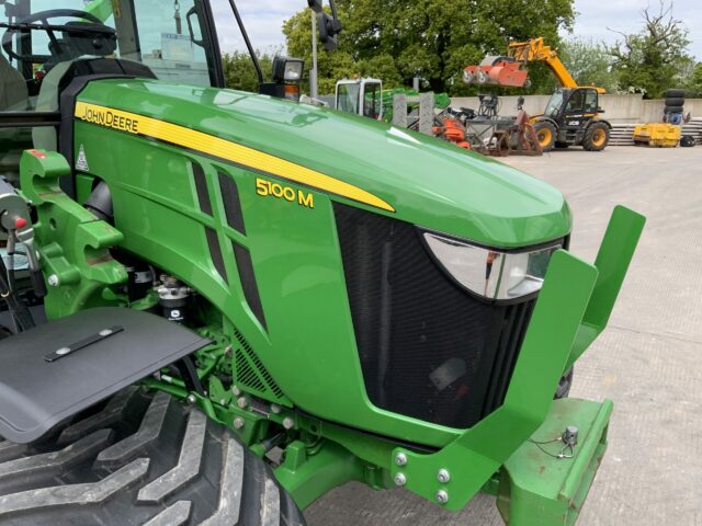 John Deere 5100M Tractor (ST23047)