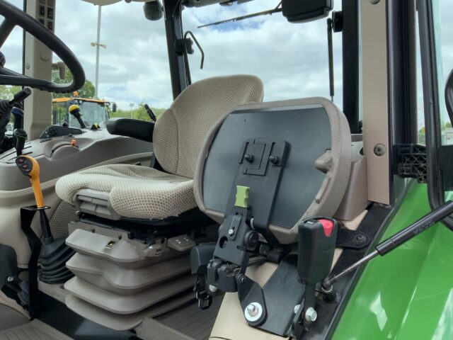 John Deere 5100M Tractor (ST23047)