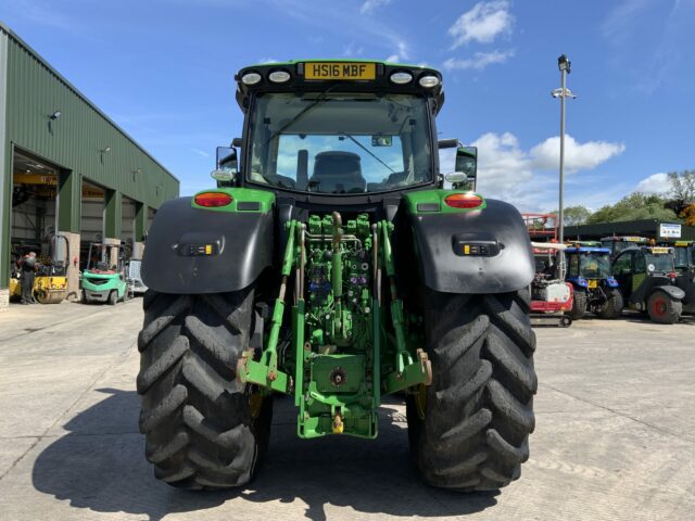 John Deere 6215R Tractor (ST23353)