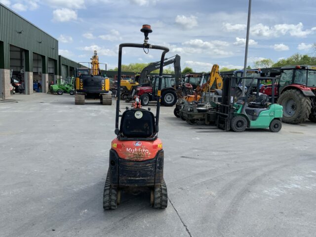 Kubota K008-3 Digger (ST21473)