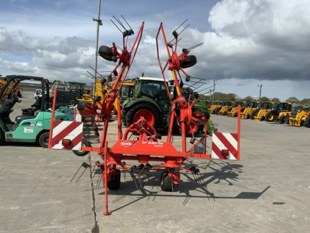 Kuhn GF6401 MH Digidrive 6 Star Tedder (ST23140)