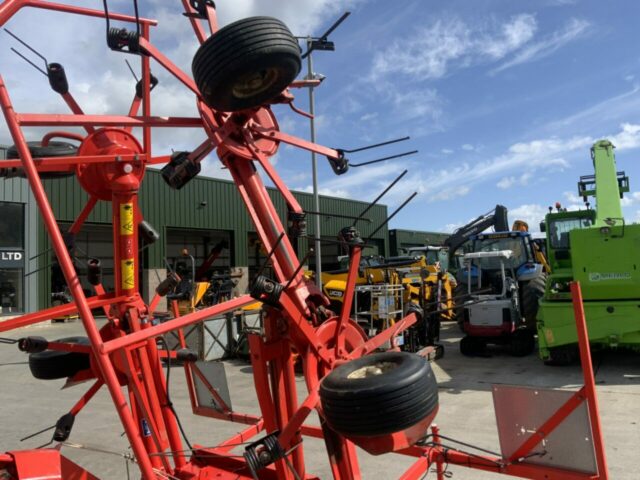 Kuhn GF6401 MH Digidrive 6 Star Tedder (ST23140)