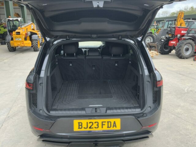 Land Rover Range Rover Sport 3.0 D300 Dynamic SE (ST16188)