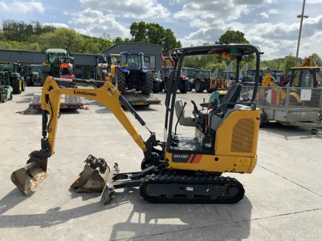 Liugong 9018F Digger (ST23215)