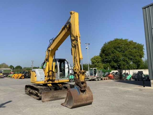 New Holland E135 SR Digger (ST22211)
