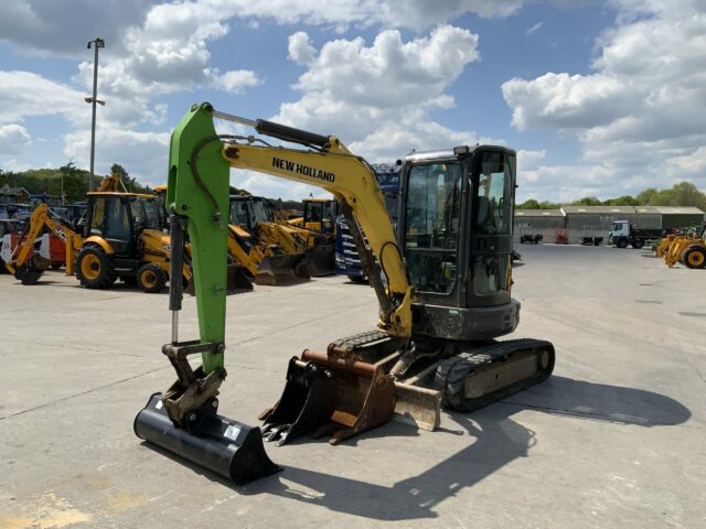 New Holland E39B SR Digger (ST22565)