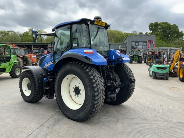 New Holland T5.110 Tractor (ST22230)