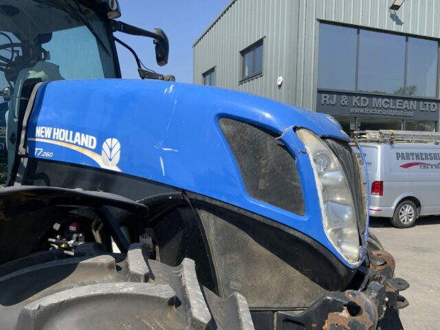 New Holland T7.260 Tractor (ST21181)
