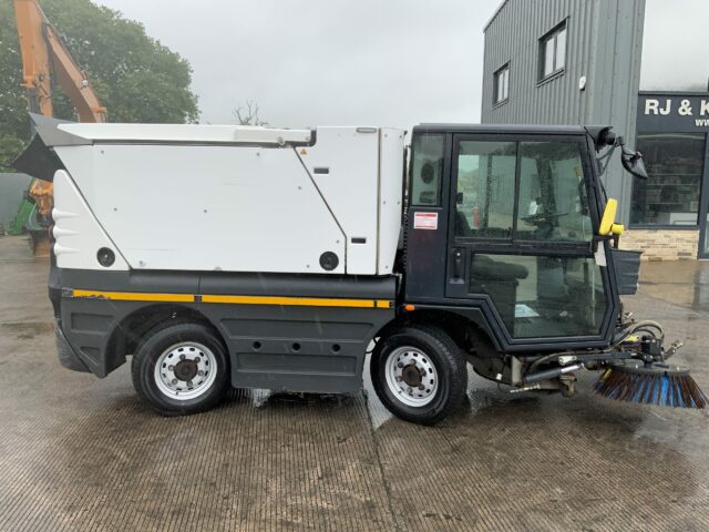 Schmidt Compact 200 Sweeper (ST22470)