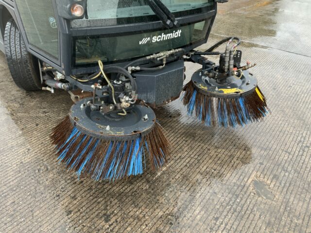 Schmidt Compact 200 Sweeper (ST22470)