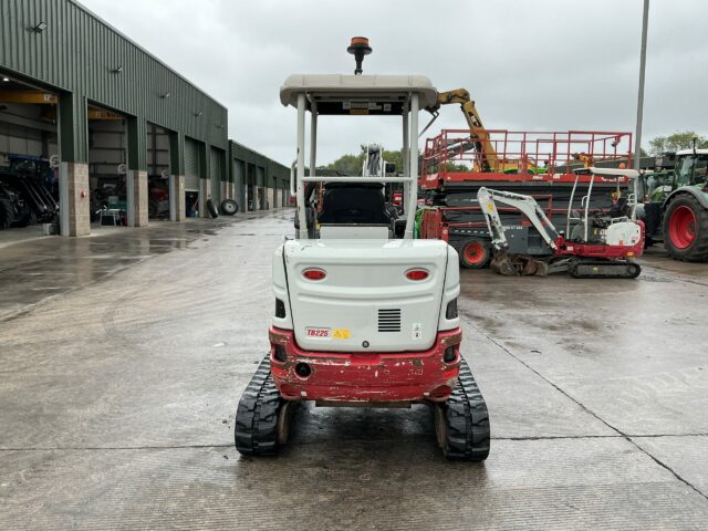 Takeuchi TB225 Canopy Digger (ST23206)