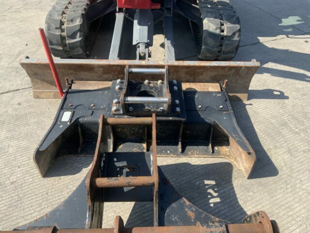 Takeuchi TB370 Complete With Rototilt Rotator (ST22841)