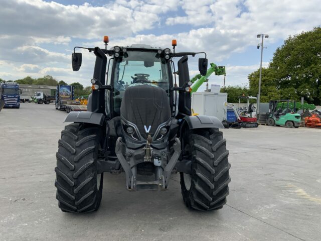 Valtra T174 Active Tractor (ST23168)