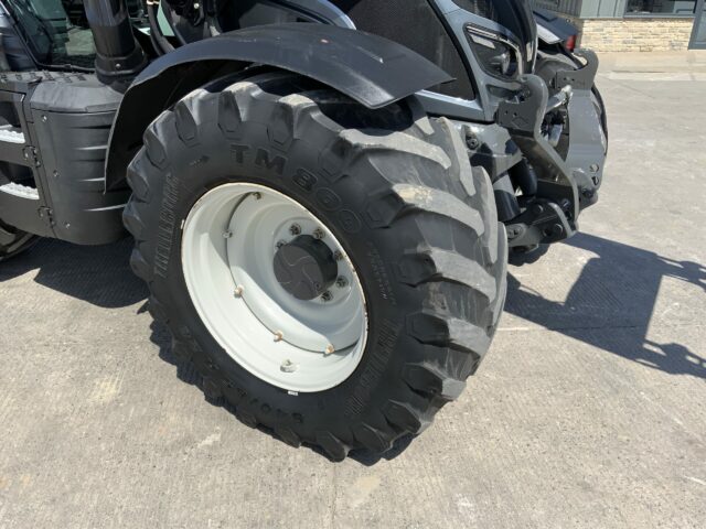 Valtra N154 Active Tractor (ST23223)