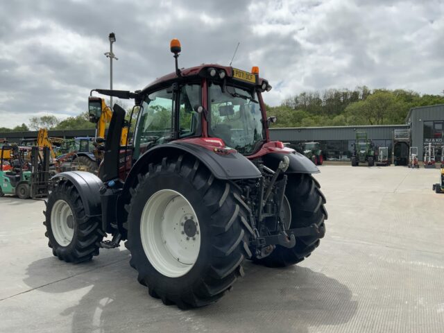 Valtra N174 Active Tractor (ST22969)