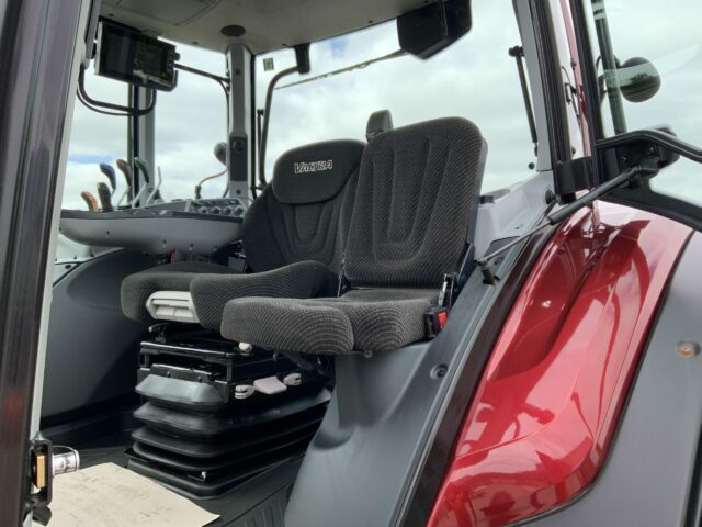 Valtra N174 Active Tractor (ST22969)