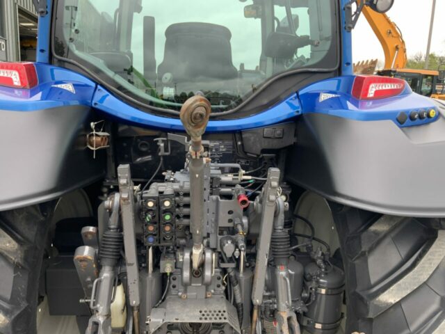 Valtra N174 Active Tractor (ST23159)