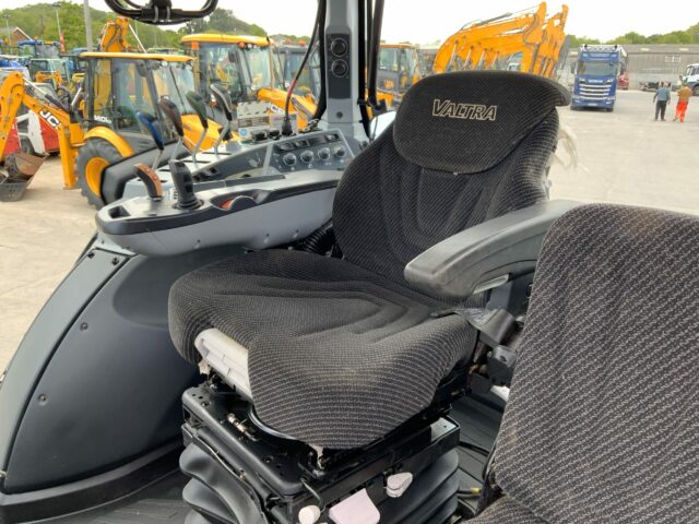 Valtra T174 Active Tractor (ST23168)