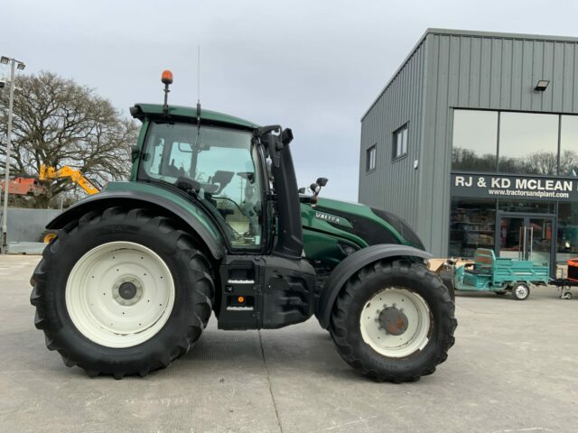 valtra-t214-direct-tractor-copy-img-7641-1500x1125