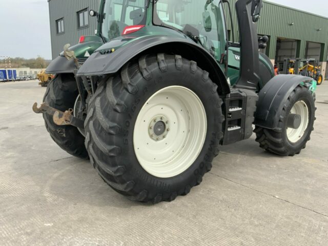 Valtra T214 Versu Unlimited Tractor (ST22268)