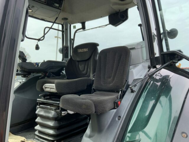 Valtra T214 Versu Unlimited Tractor (ST22268)