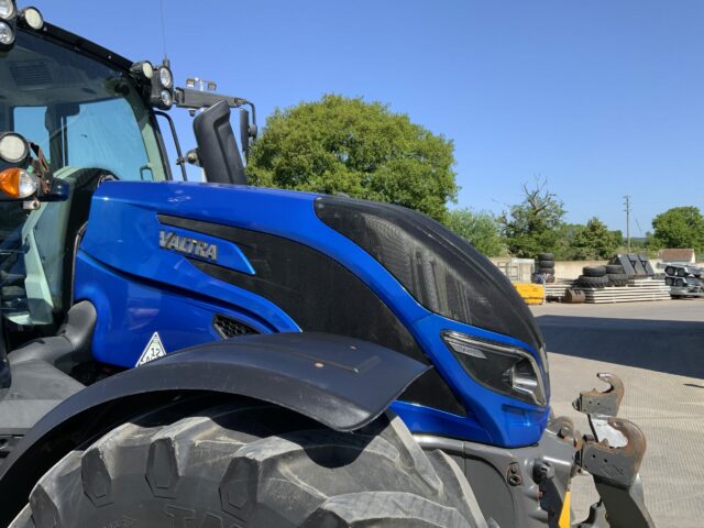 Valtra T234 Direct Twin track Reverse Drive Tractor (ST23213)