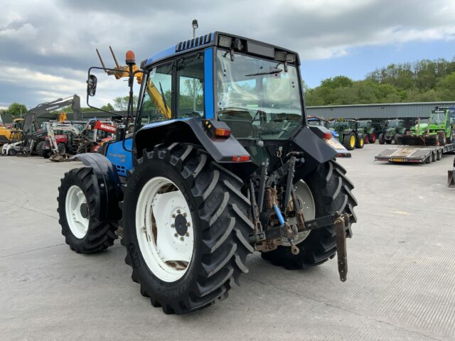 Valtra/Valmet 6800 Tractor (ST23222)