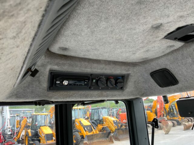 Valtra/Valmet 6800 Tractor (ST23222)