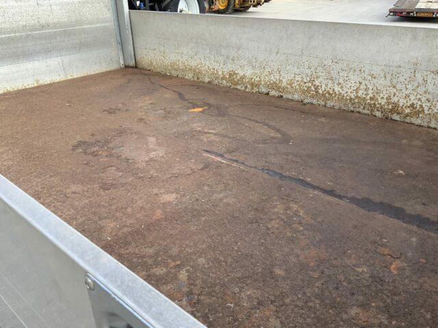 Warwick 4 Tonne Single Axle Tipping Trailer